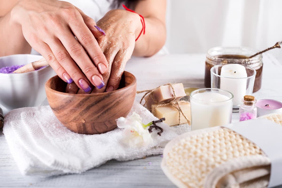 Exfoliation on hands