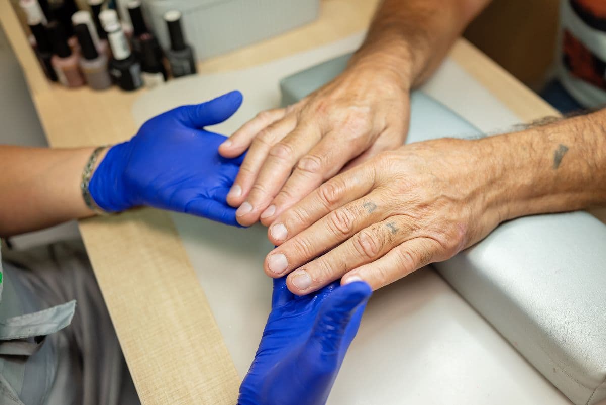 Manicure Men