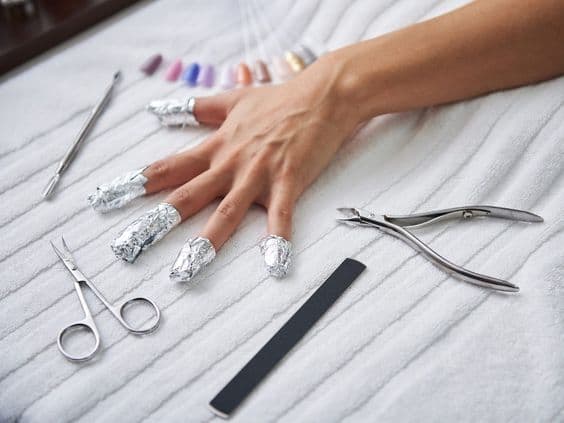 Retiro Polygel + Manicura Básica