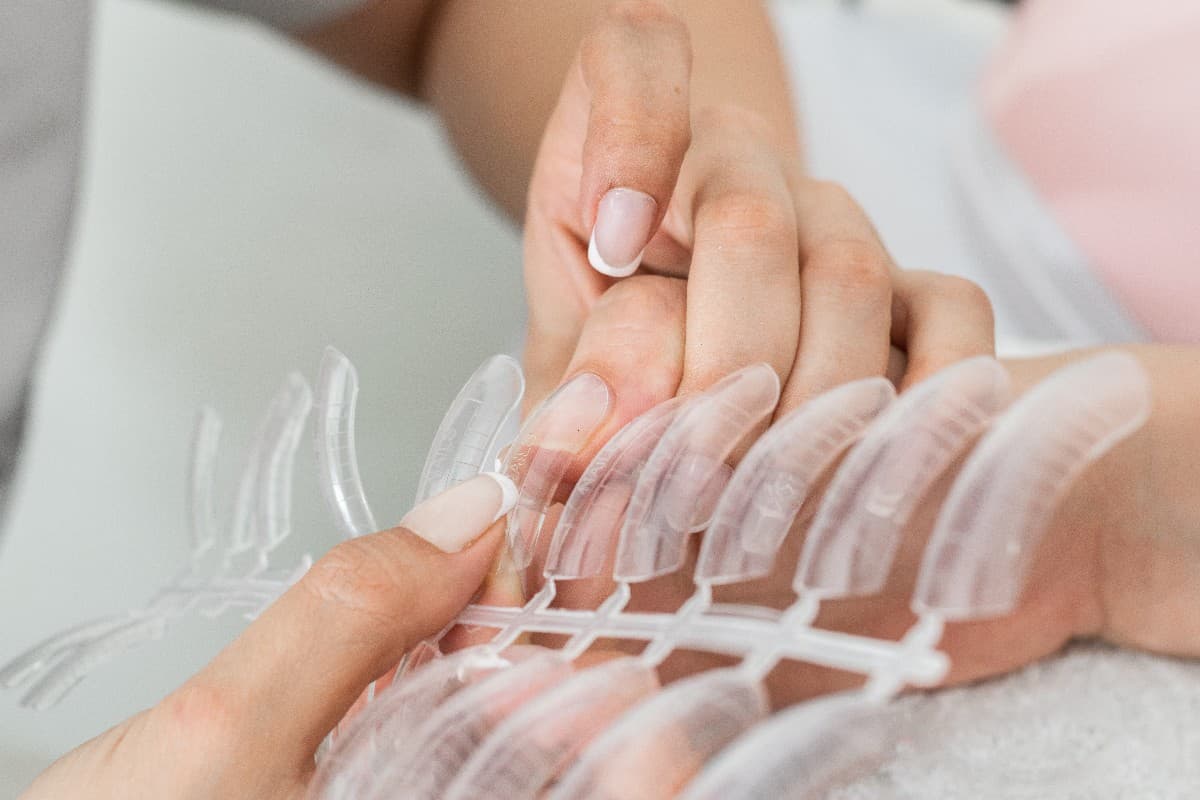SoftGel Removal + New SoftGel L-XL Application